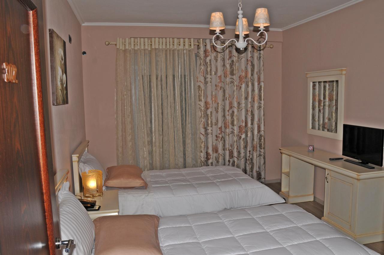 Dream'S Hotel Gjirokastër Buitenkant foto