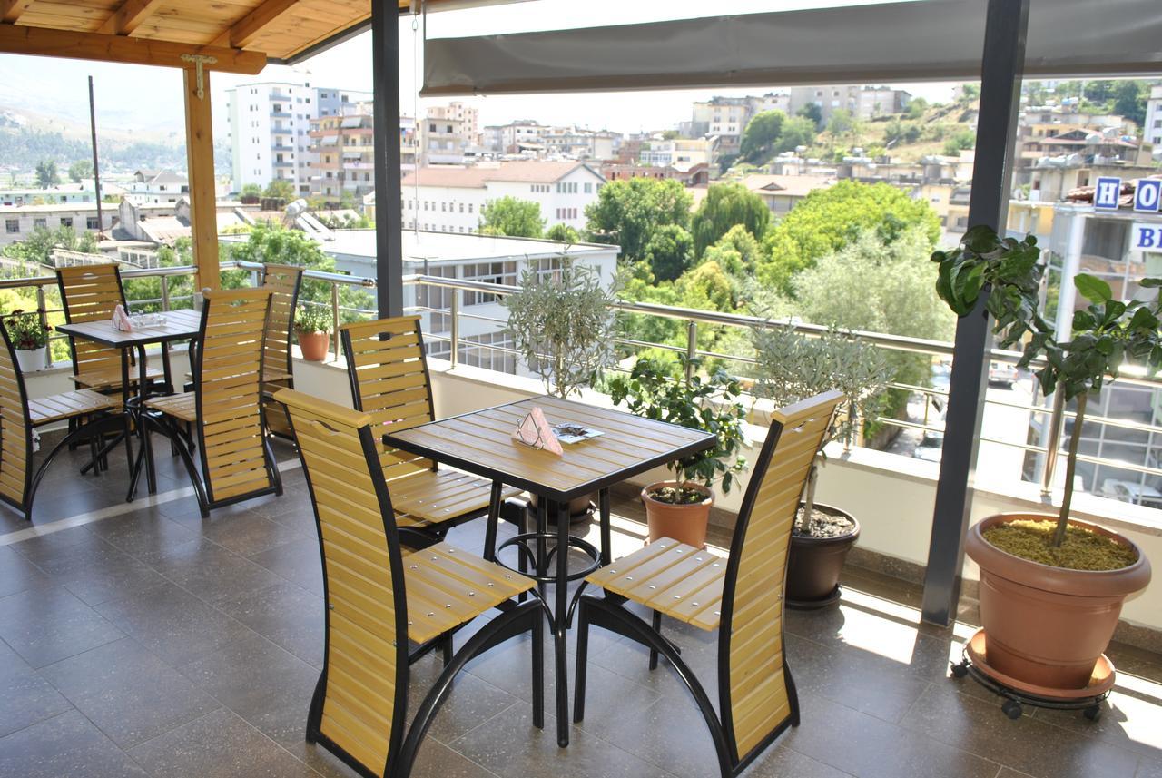 Dream'S Hotel Gjirokastër Buitenkant foto