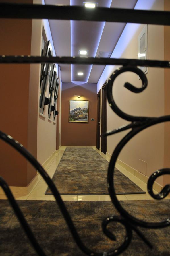 Dream'S Hotel Gjirokastër Buitenkant foto